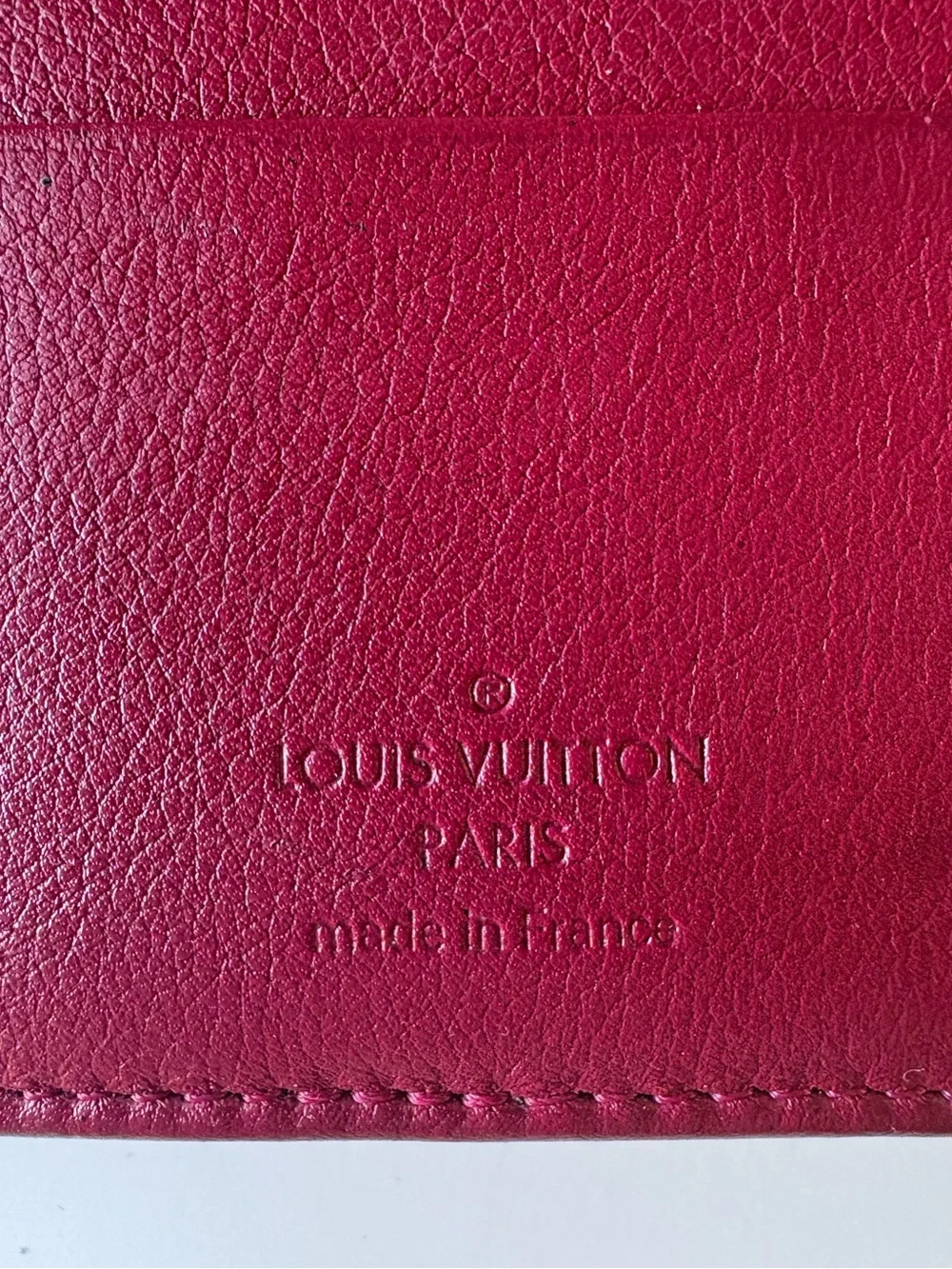 Louis Vuitton Mahina Amelia Wallet Berry Fuchsia Leather